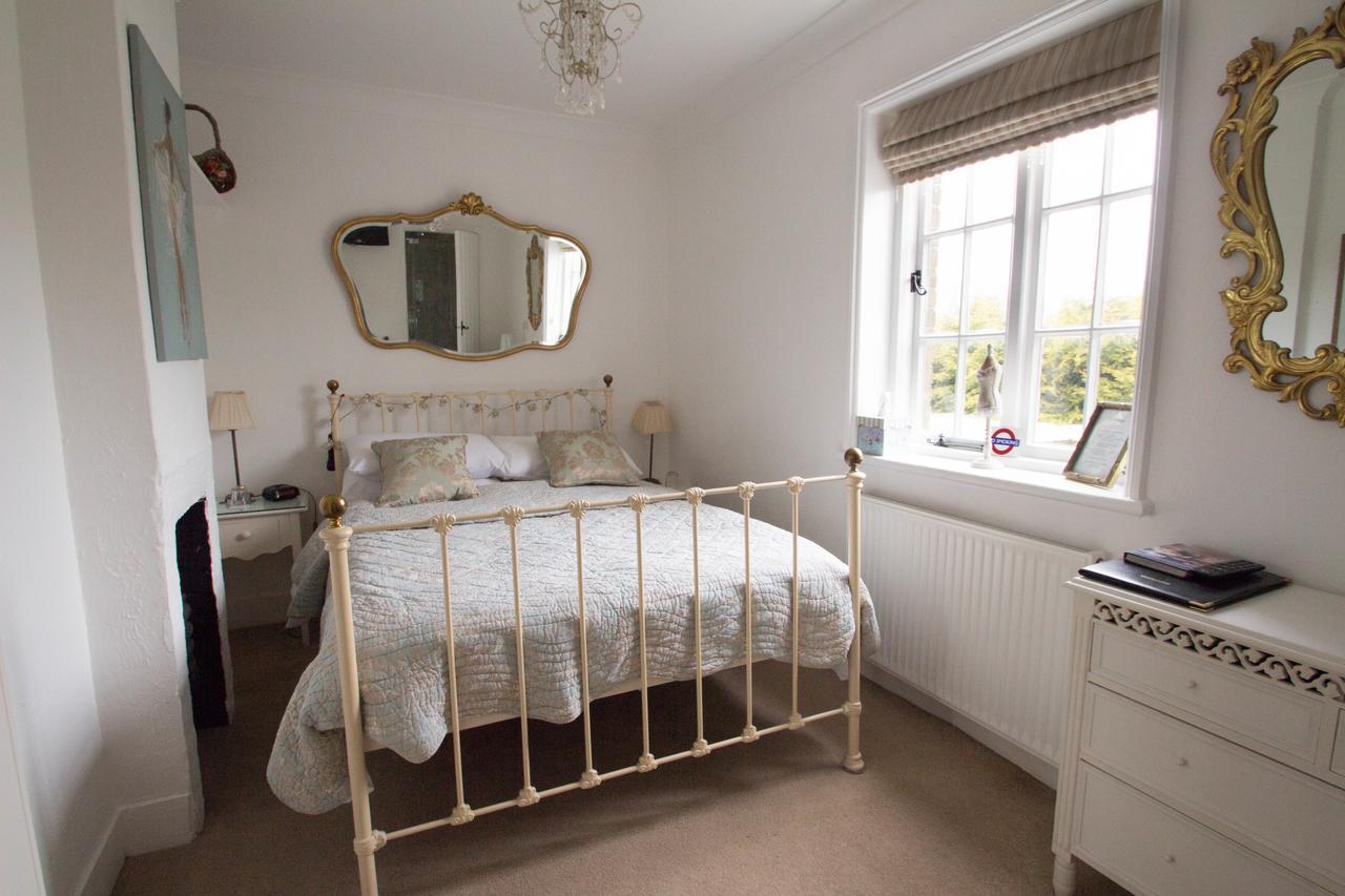شيشستر Flint Cottage المظهر الخارجي الصورة
